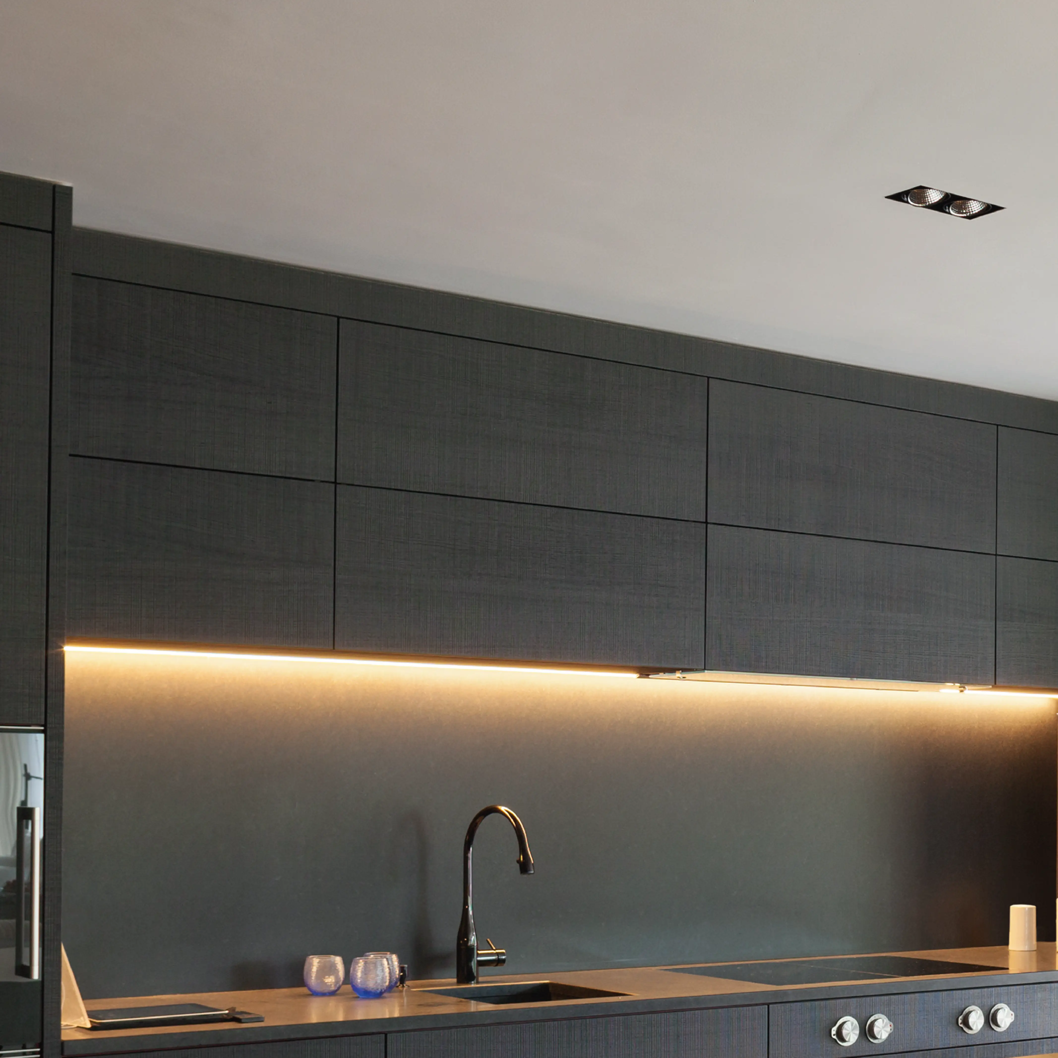 p92 sylva profilo led alluminio esterno 3 